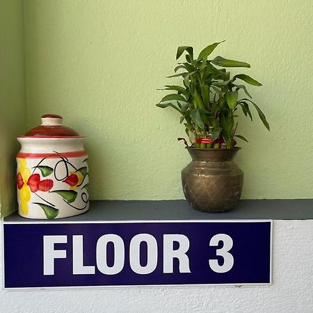 Chez Prabha Homestay Pondicherry Exterior photo