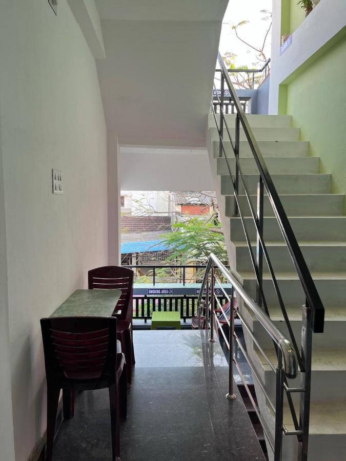 Chez Prabha Homestay Pondicherry Exterior photo